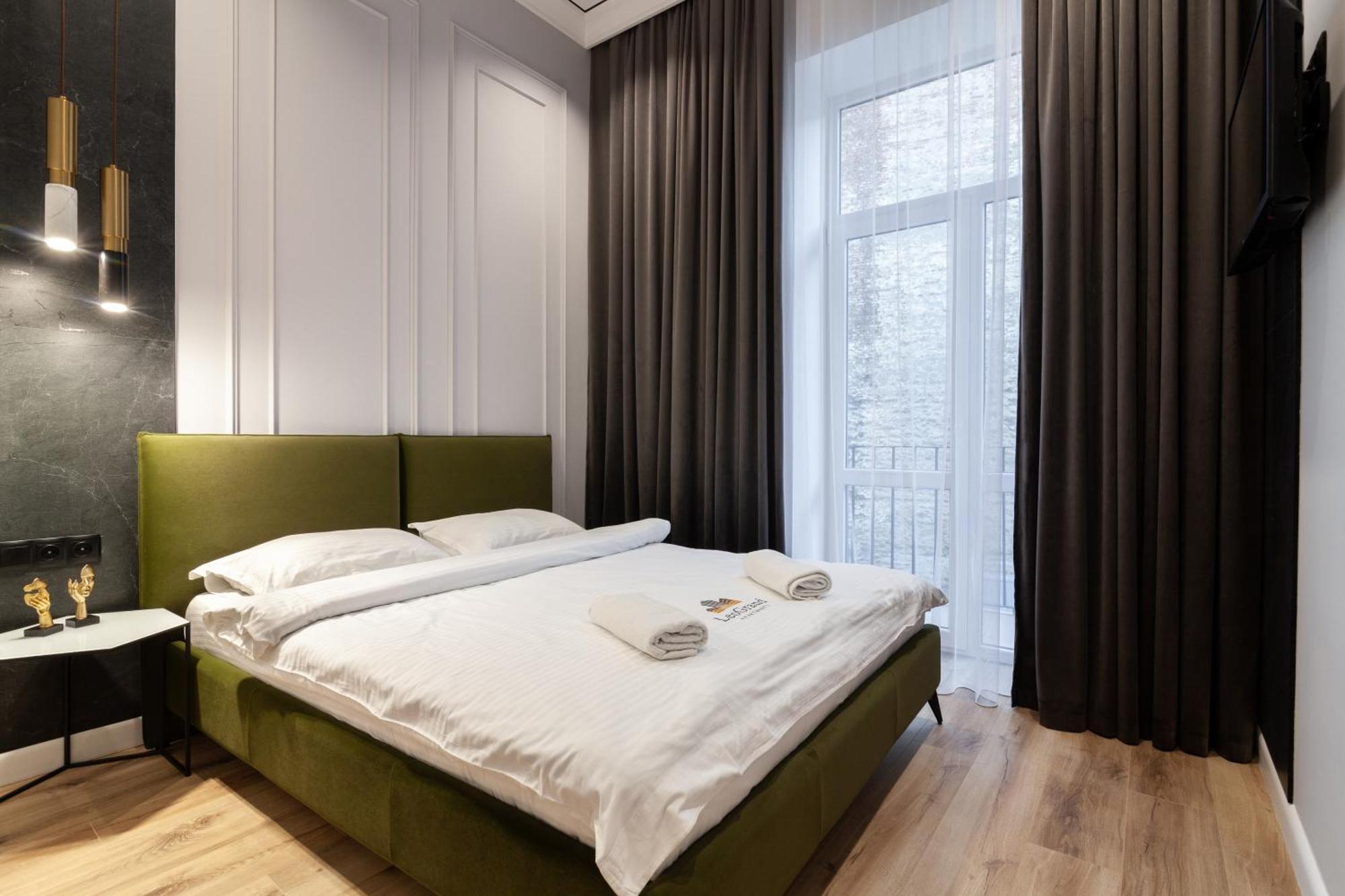 Leogrand Apartments On Franka 35 Lviv Luaran gambar