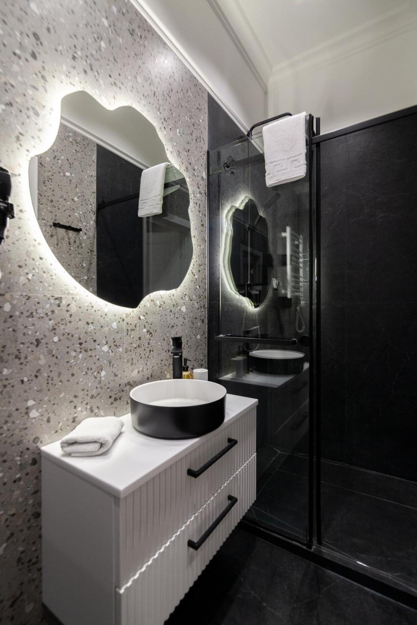 Leogrand Apartments On Franka 35 Lviv Luaran gambar